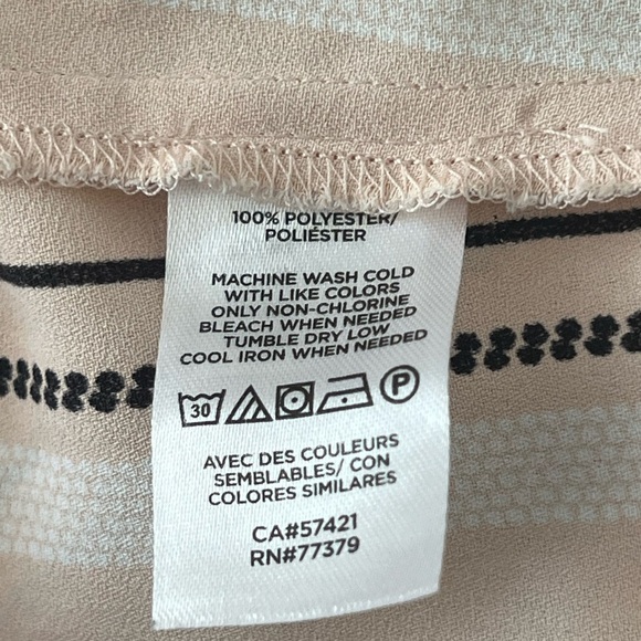 NWOT Ann Taylor Ladies XXL Blush and Black Striped Blouse - Picture 6 of 6